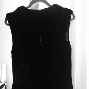 Woman's tunic sweater